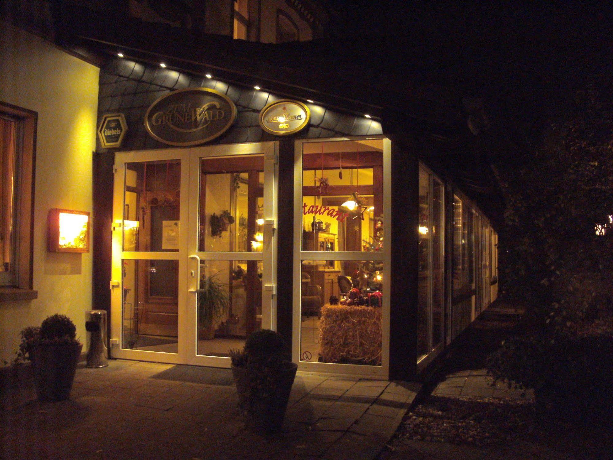Hotel Zum Grunewald Dinslaken Buitenkant foto